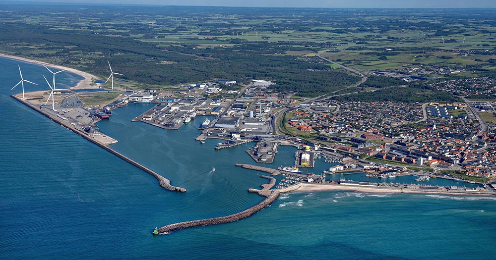 hirtshals havn luftfoto1